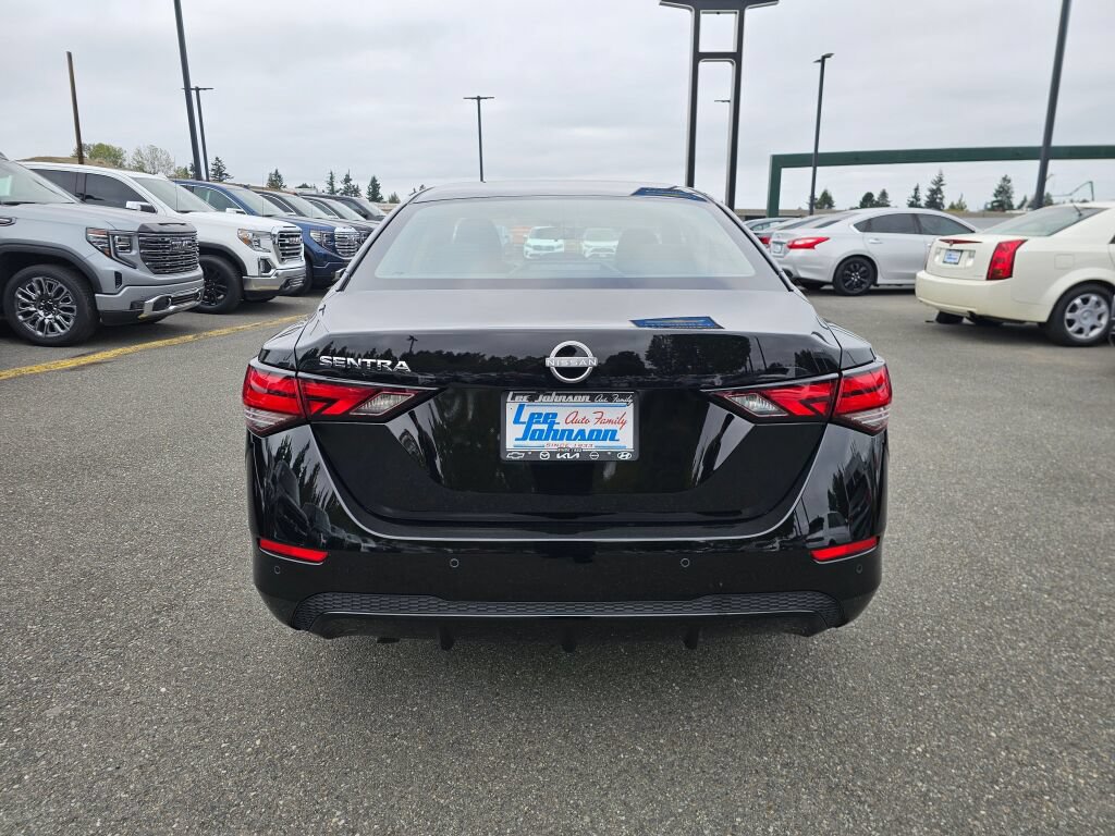 Used 2025 Nissan Sentra S FWD image 6