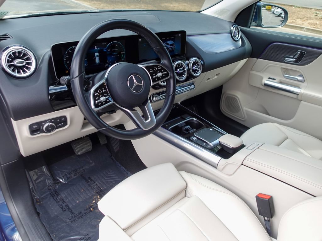 Used 2021 Mercedes-Benz GLA 250 4MATIC image 11