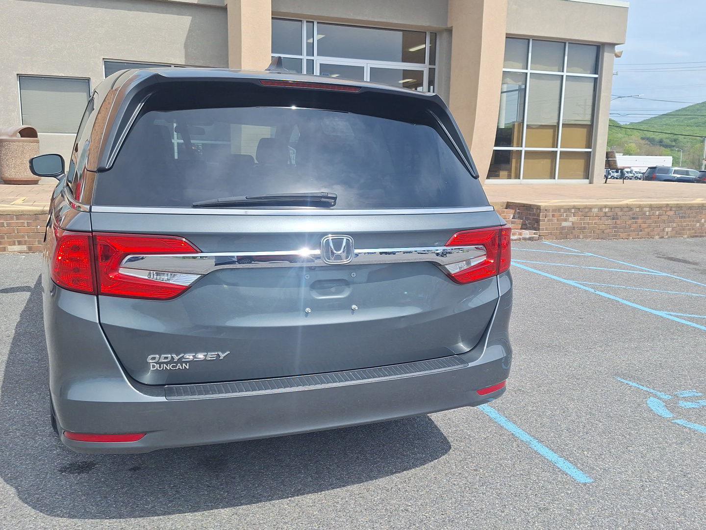 Used 2020 Honda Odyssey EX image 8