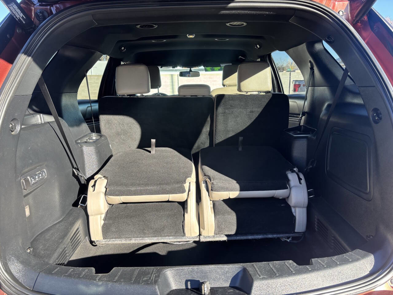 Used 2018 Ford Explorer Limited image 26