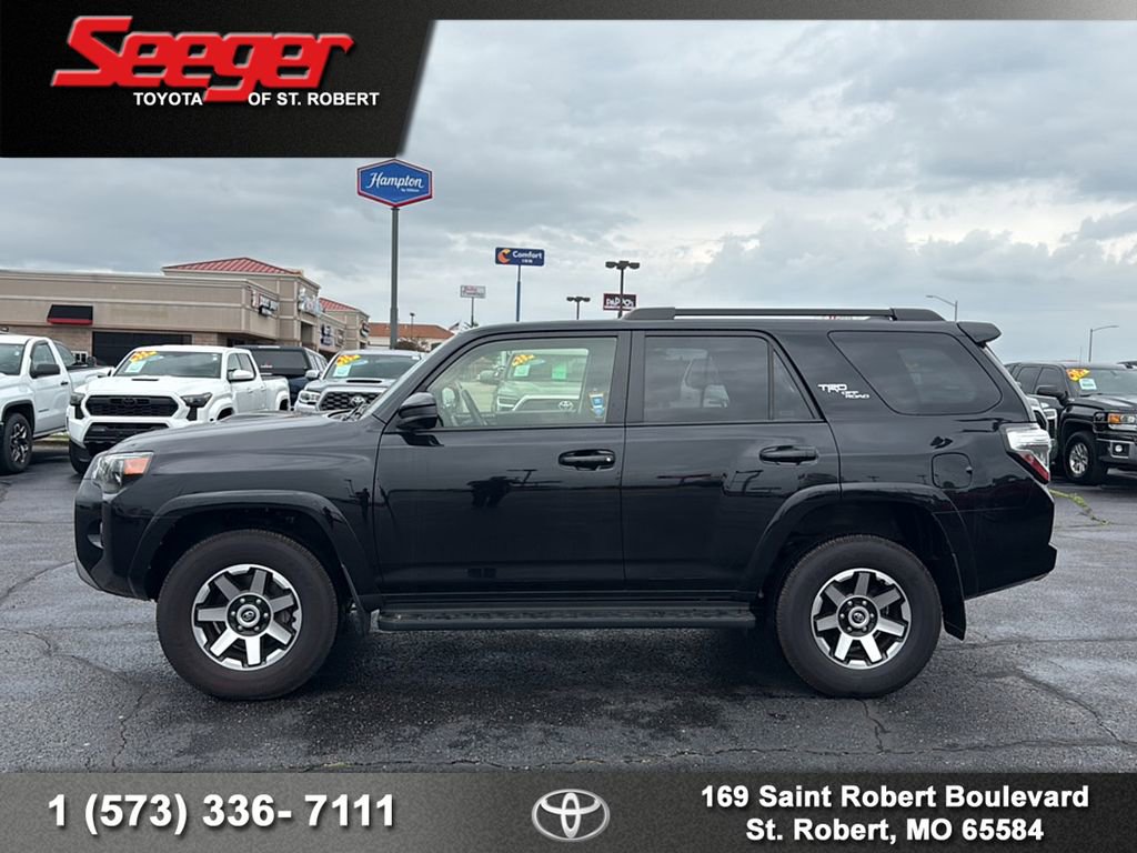 Used 2024 Toyota 4Runner TRD Off-Road AWD/4WD image 5