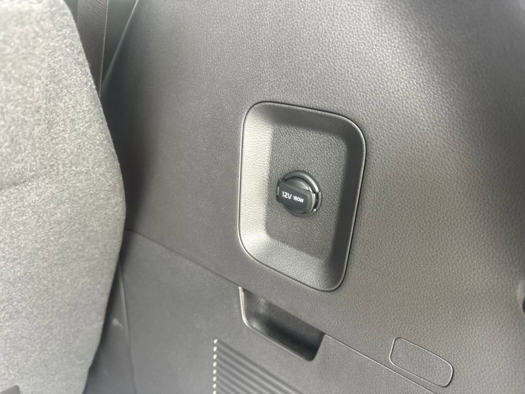 New 2026 Kia Carnival EX image 39