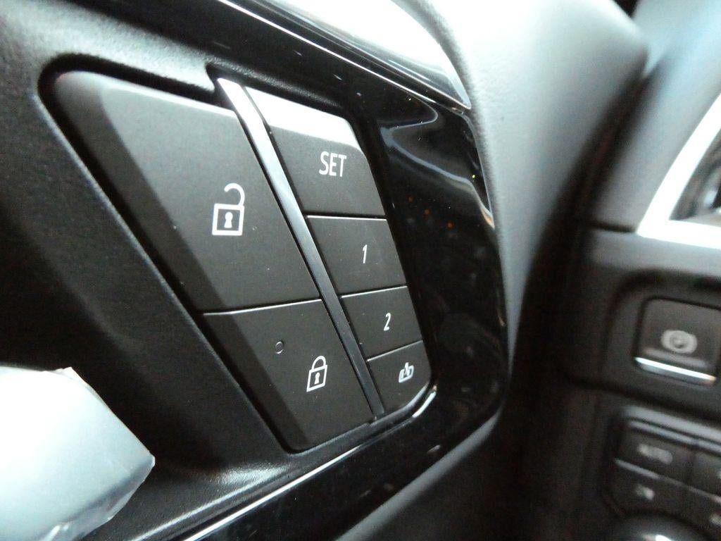 New 2026 Chevrolet Suburban High Country AWD/4WD image 28
