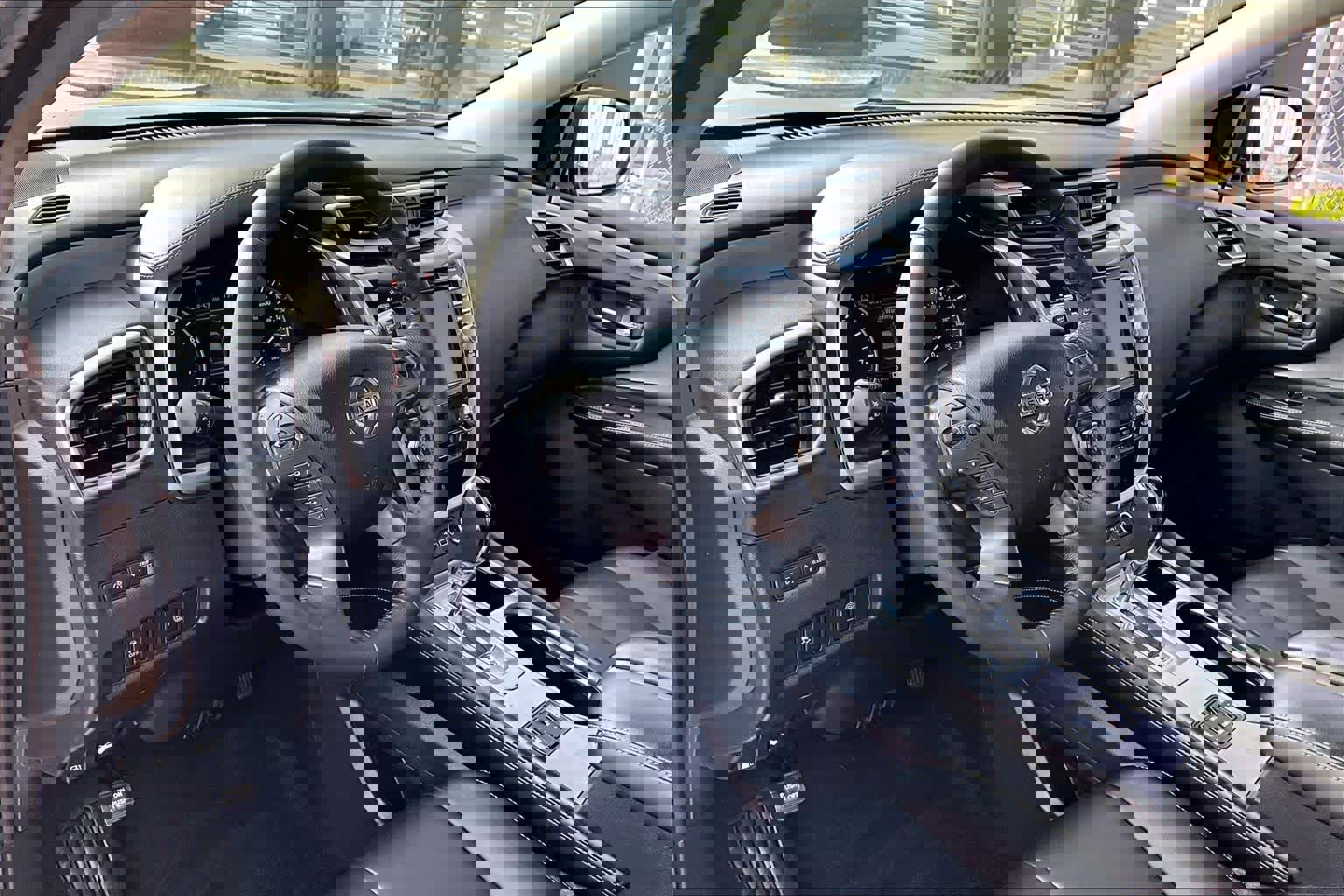 Certified 2022 Nissan Murano SV w/ SV Midnight Edition Package image 17