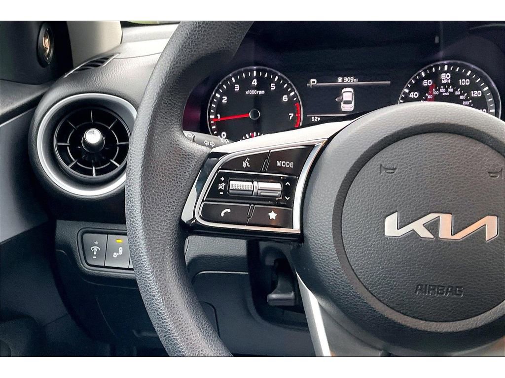 Used 2024 Kia Forte GT FWD image 18