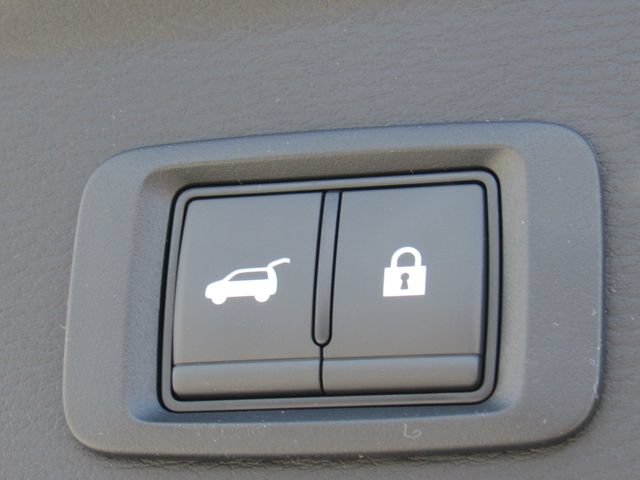 New 2026 Mitsubishi Outlander SE FWD image 6