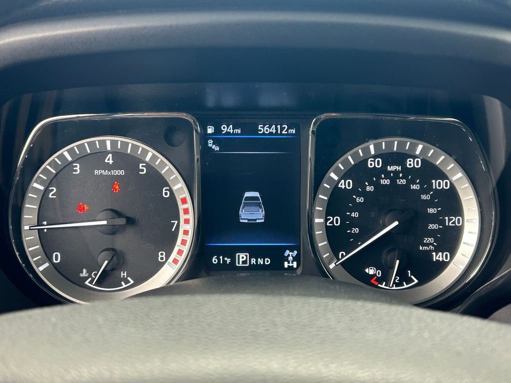 Used 2019 Nissan Titan SV w/ SV Convenience Package image 21