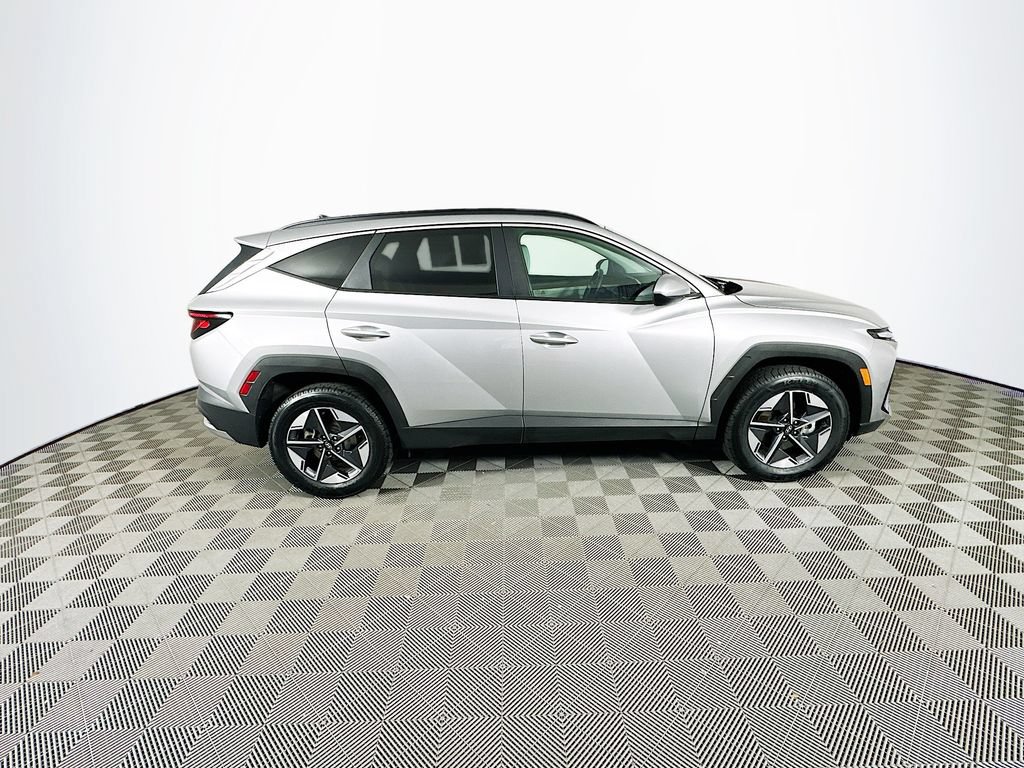 Used 2025 Hyundai Tucson SEL AWD/4WD image 11