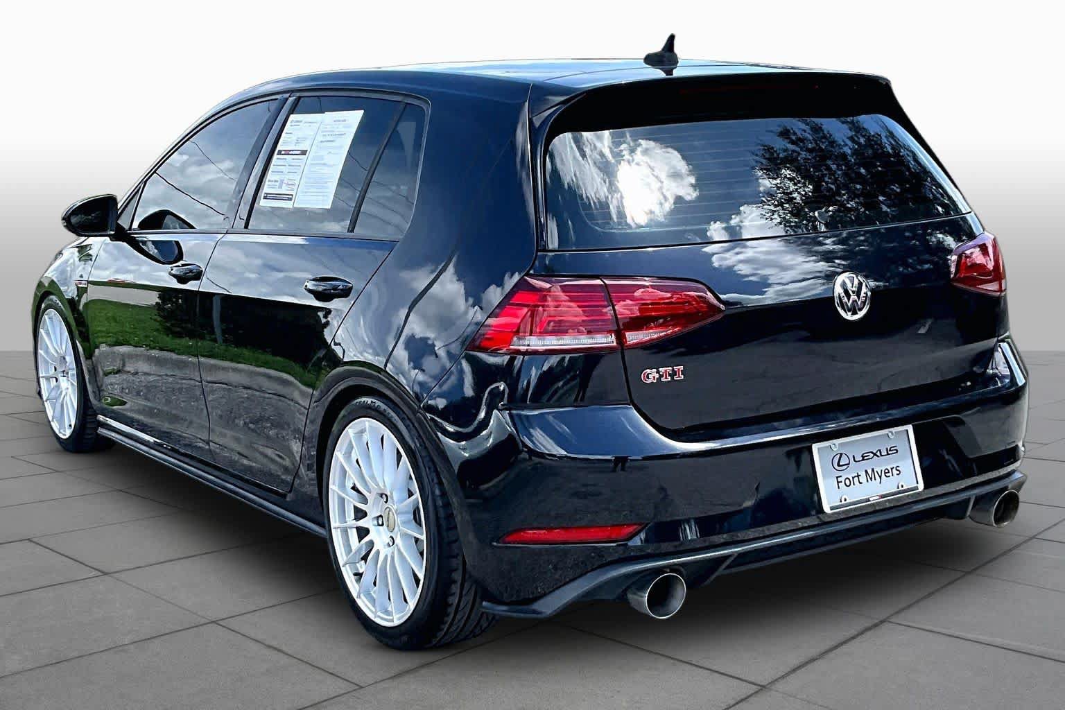 Used 2019 Volkswagen GTI SE w/ SE Experience Package FWD image 12