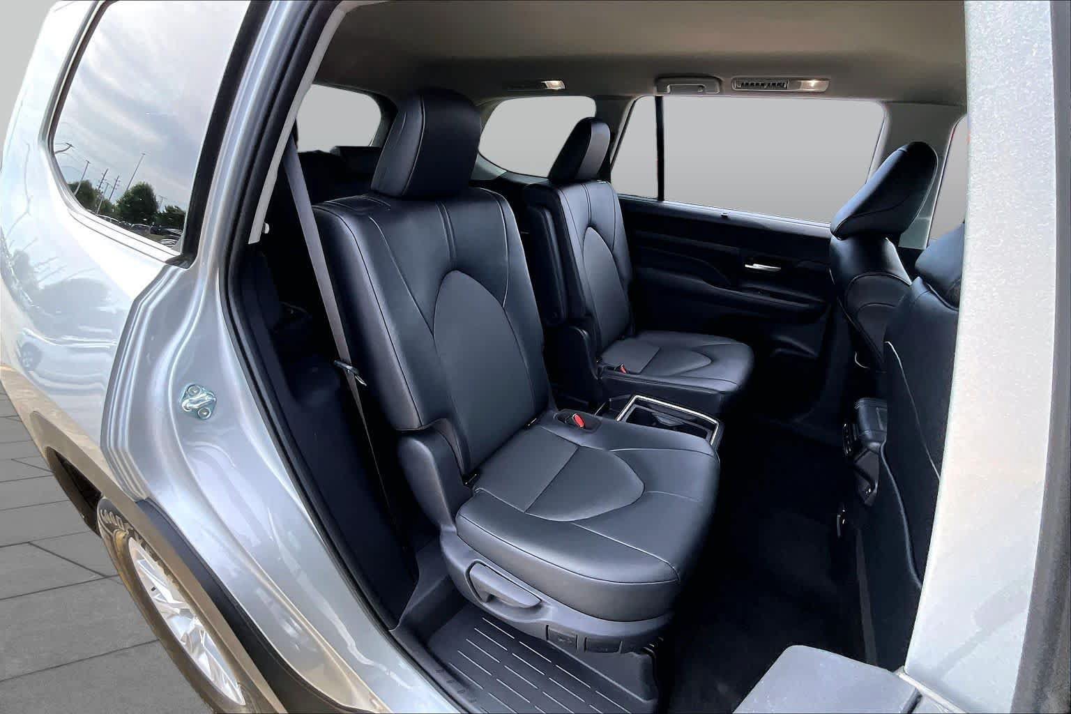 Certified 2026 Toyota Grand Highlander FWD image 20