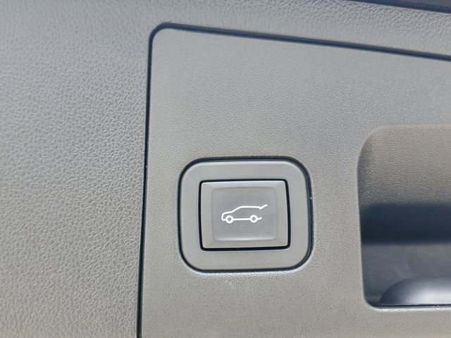 Used 2024 Cadillac XT4 Luxury FWD image 10