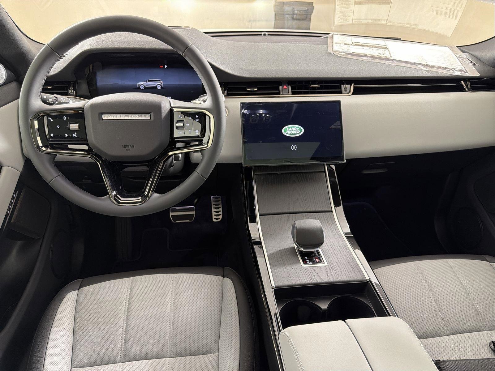 New 2026 Land Rover Range Rover Evoque Dynamic SE image 10