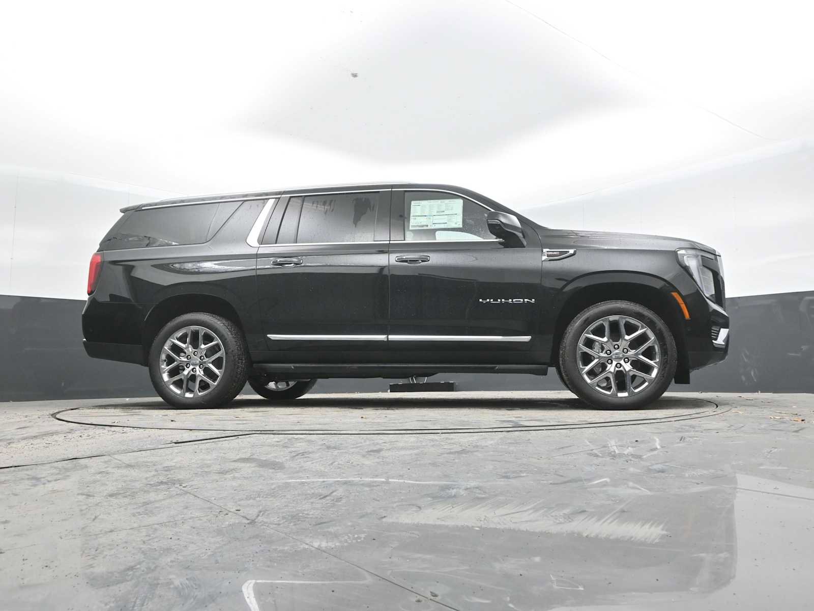 New 2026 GMC Yukon XL Elevation image 43
