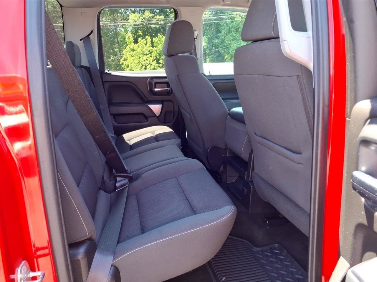 Used 2017 Chevrolet Silverado 2500 LT AWD/4WD image 12