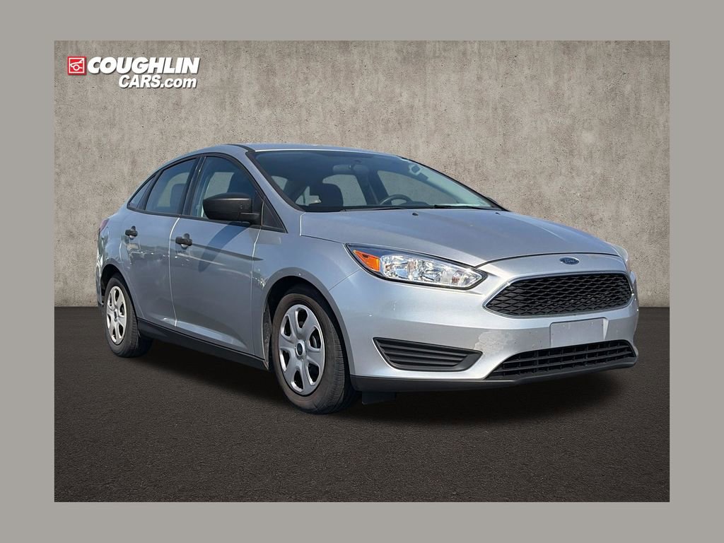 Used 2017 Ford Focus S FWD 360° Tour