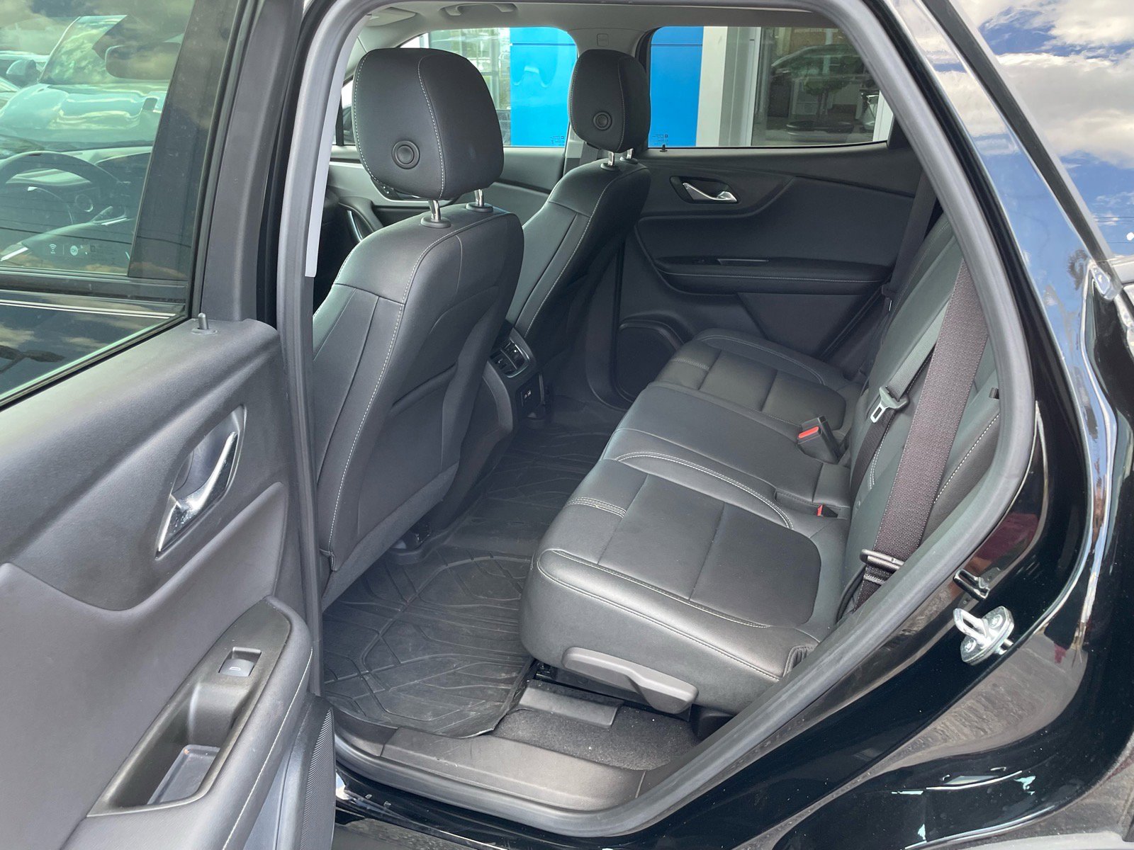 Used 2023 Chevrolet Blazer LT w/ LPO, Floor Liner Package FWD image 18