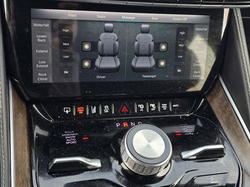 Used 2022 Jeep Grand Wagoneer Series I w/ Flexible Seating Group image 21