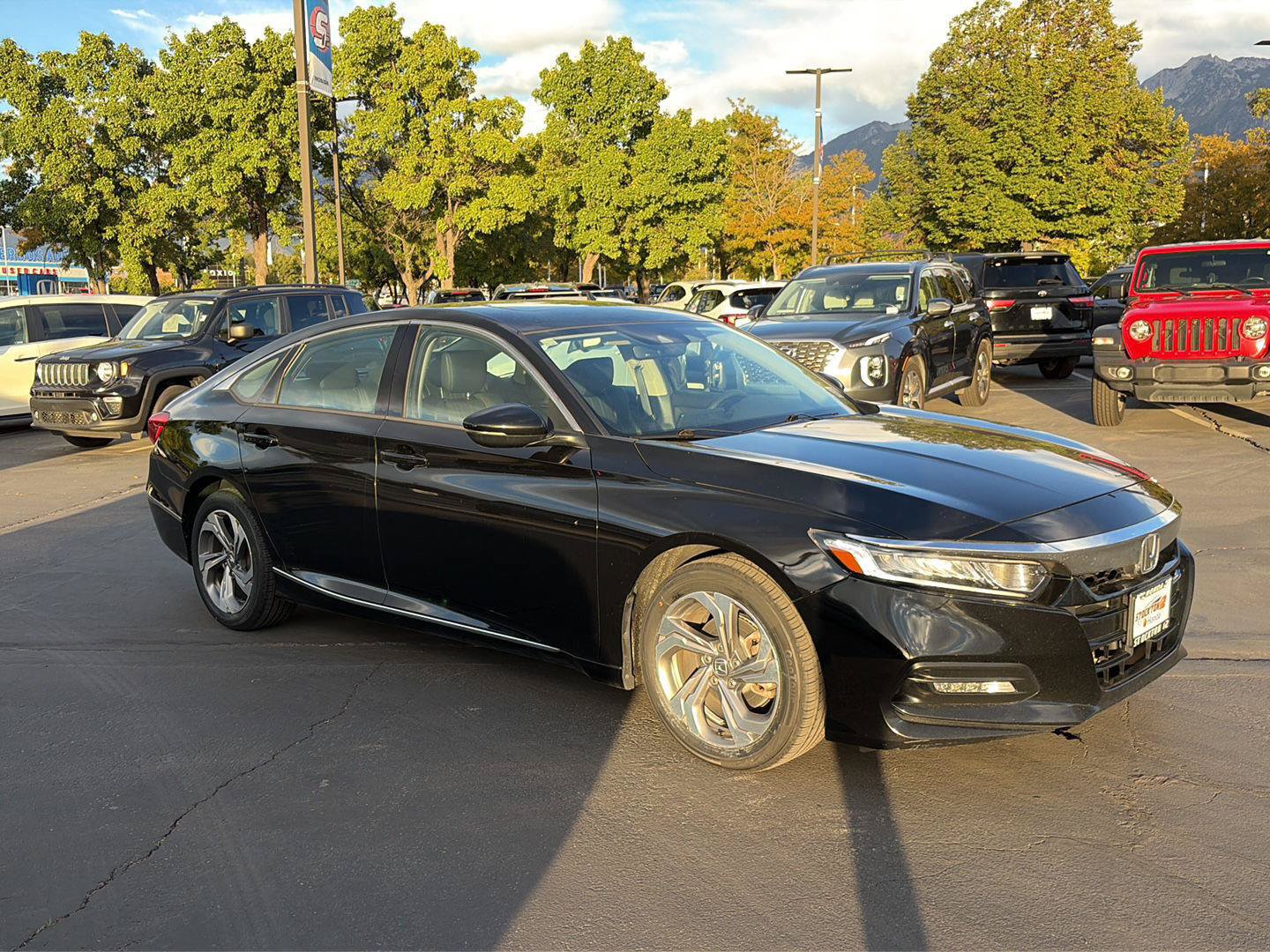 Used 2018 Honda Accord EX-L image 3