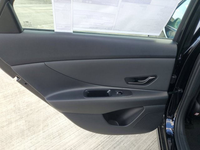 New 2026 Hyundai Elantra SEL Sport Premium FWD image 11