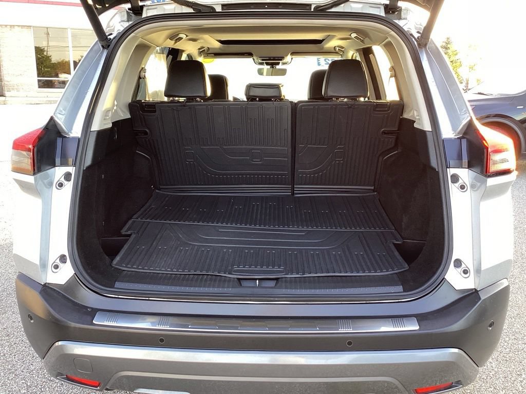 Used 2022 Nissan Rogue SL w/ SL Premium Package AWD/4WD image 14