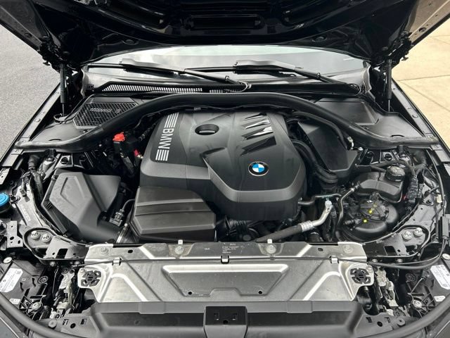 Used 2025 BMW 330i xDrive Sedan AWD/4WD image 9