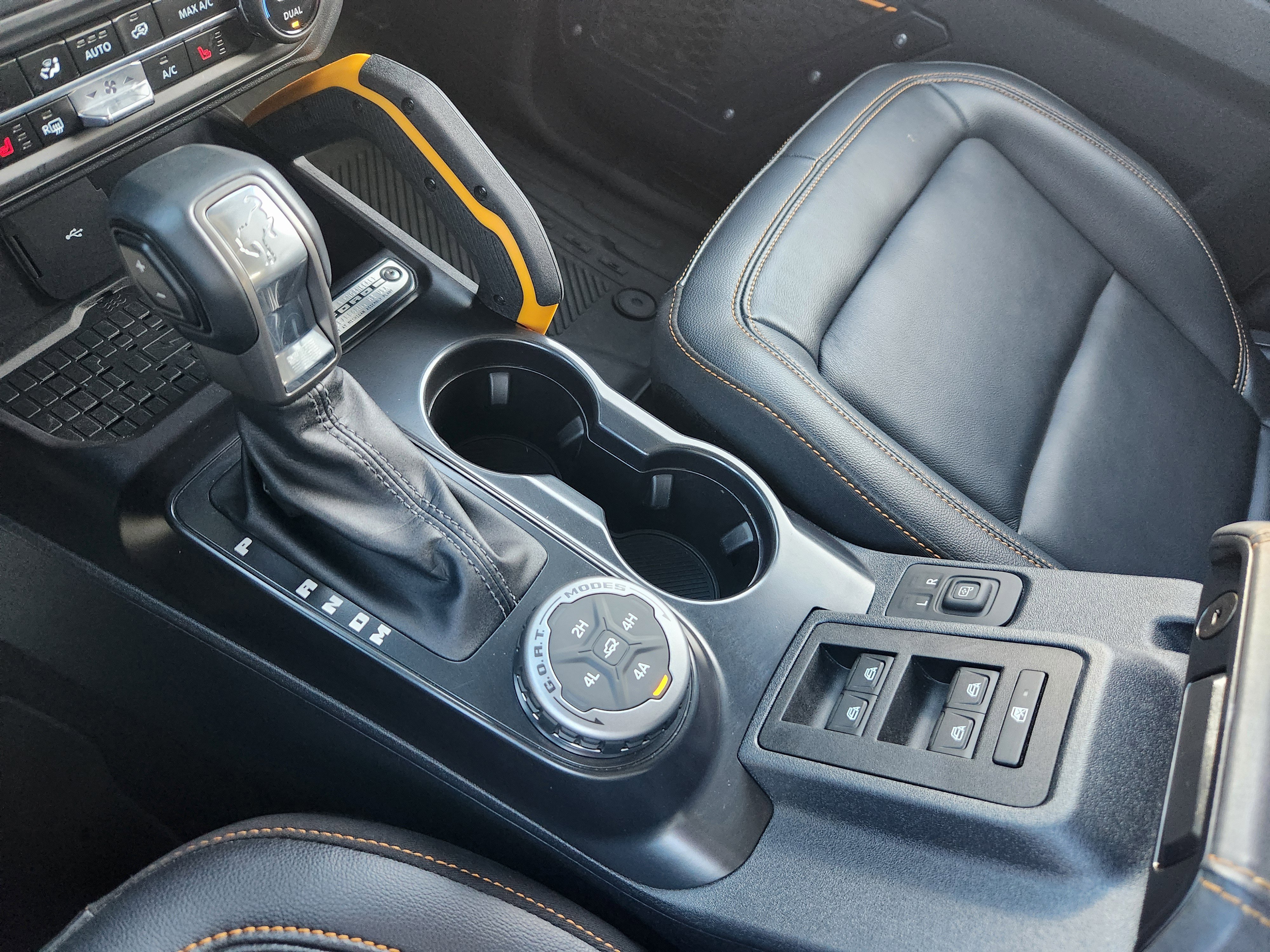 Used 2024 Ford Bronco Badlands image 29