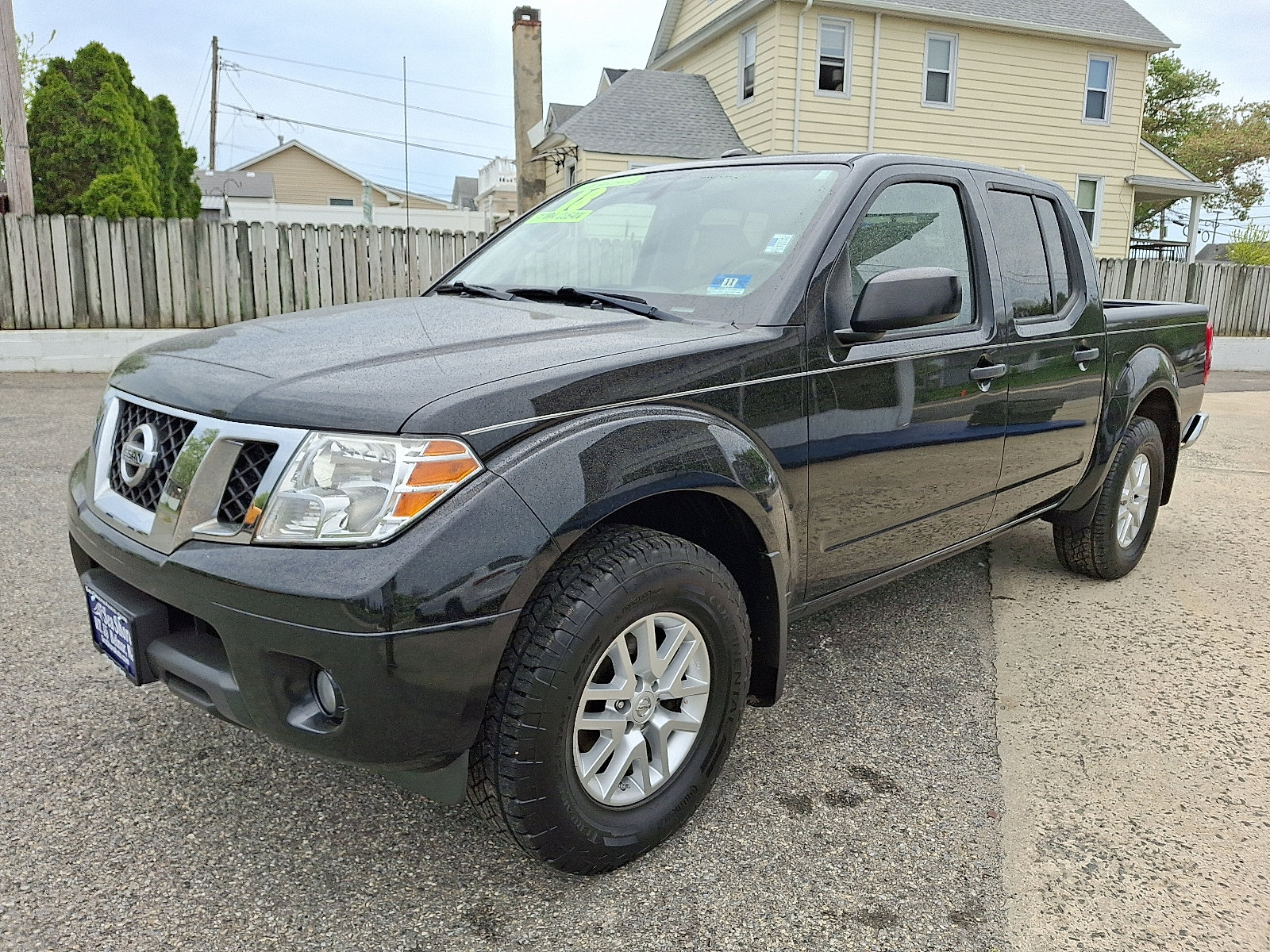 Used 2018 Nissan Frontier SV w/ Value Truck Package AWD/4WD image 3