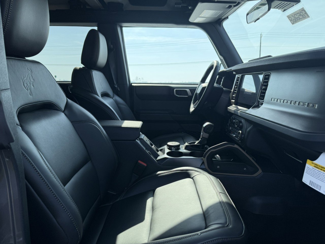 New 2025 Ford Bronco Badlands w/ Sasquatch Package image 7