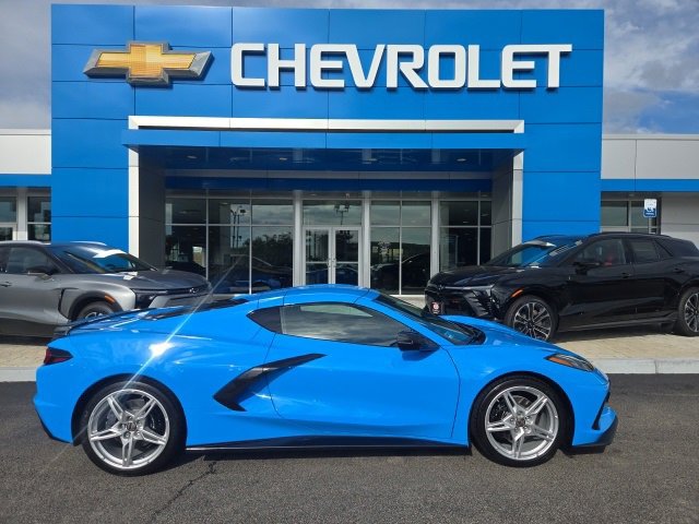 Used 2025 Chevrolet Corvette Stingray Coupe w/ Battery Protection Package image 4