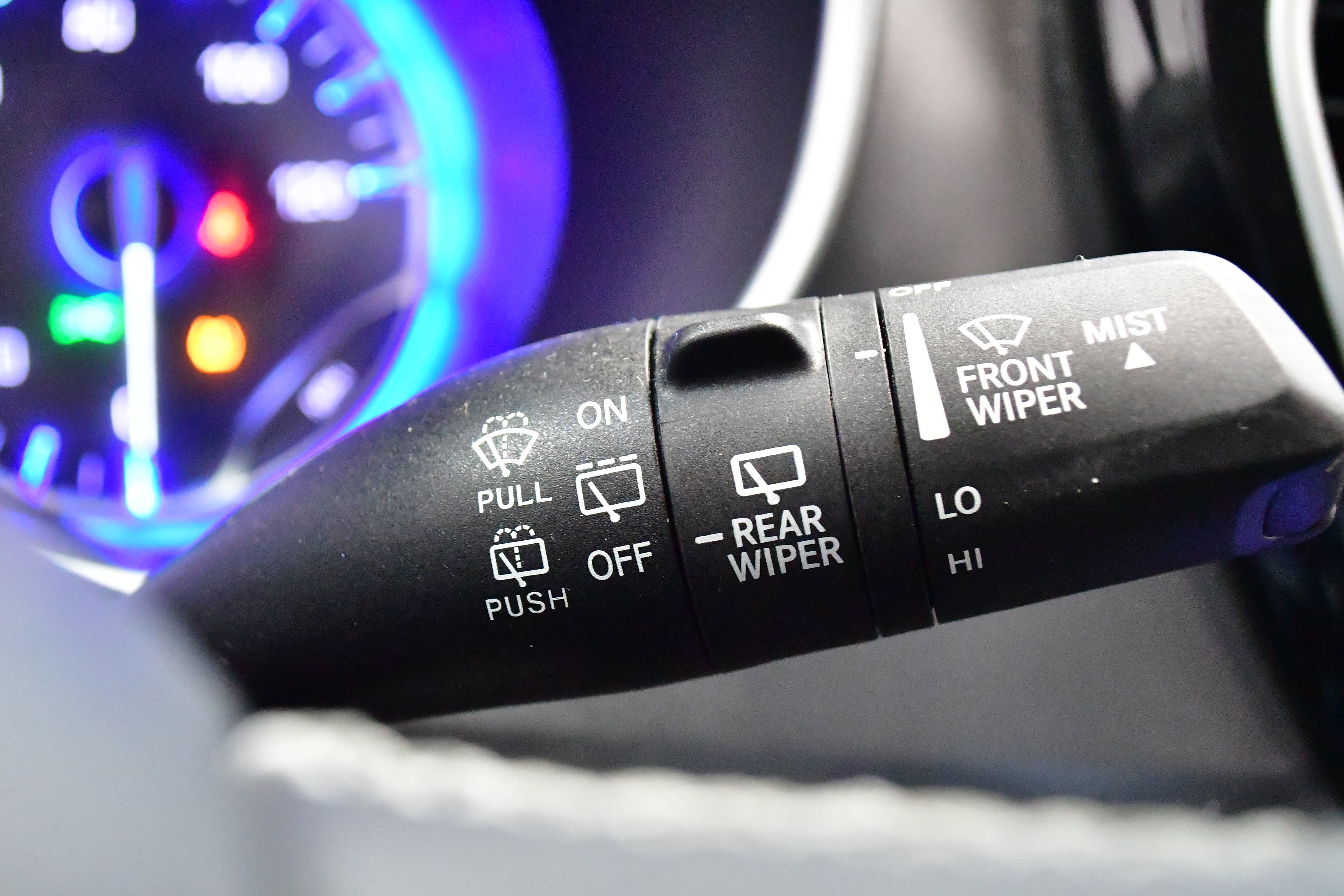 Used 2023 Chrysler Pacifica Touring-L image 47