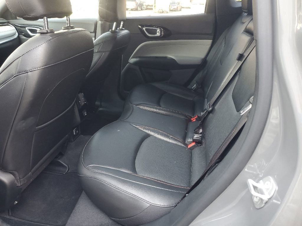 Used 2023 Jeep Compass Limited AWD/4WD image 14