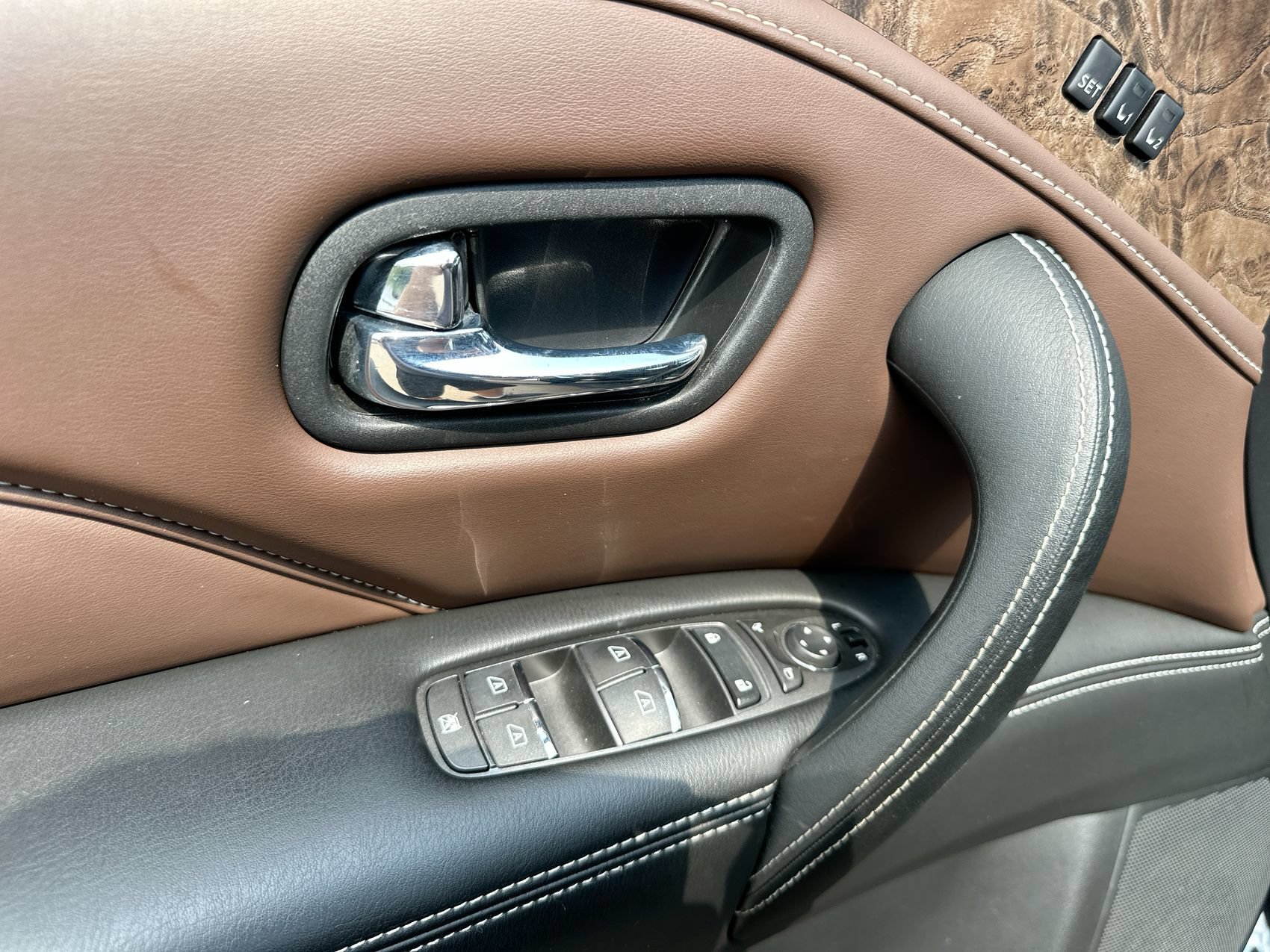 Used 2024 INFINITI QX80 Premium Select w/ All-Season Package RWD image 13
