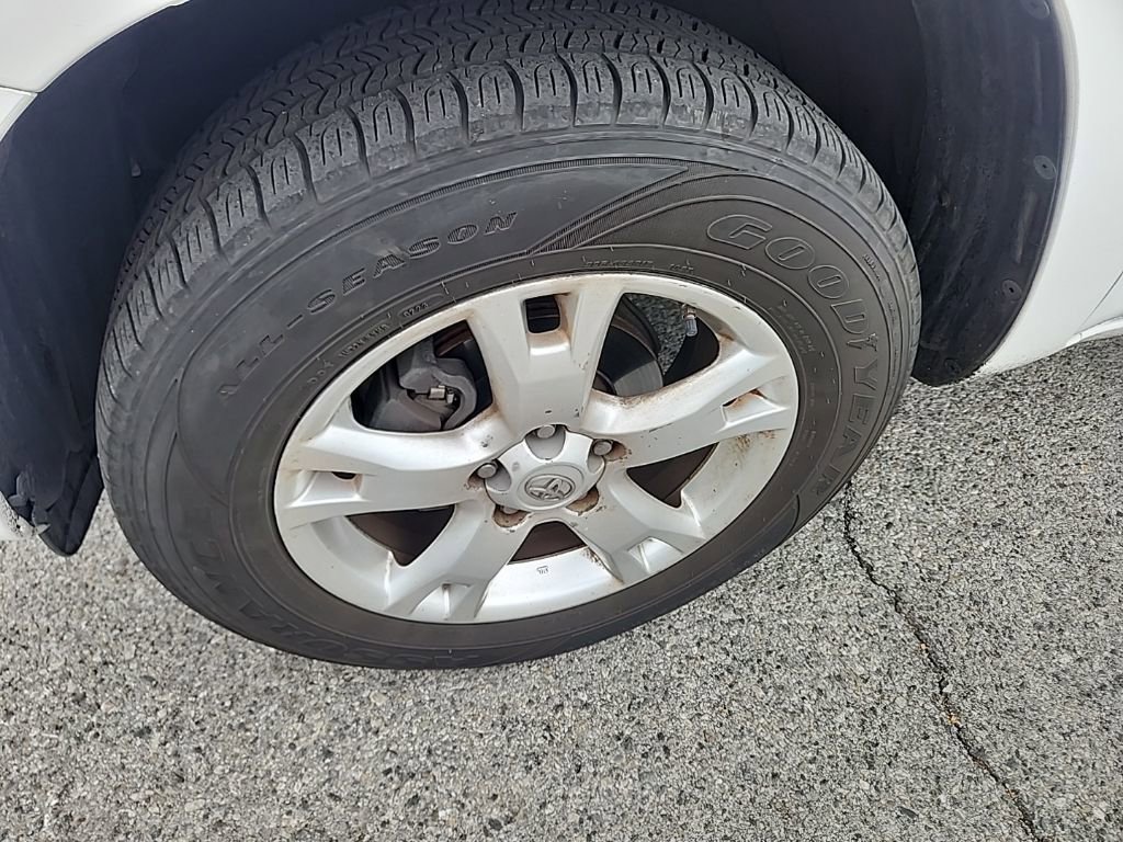 Used 2011 Toyota RAV4 2WD w/ Upgrade Value Pkg image 9