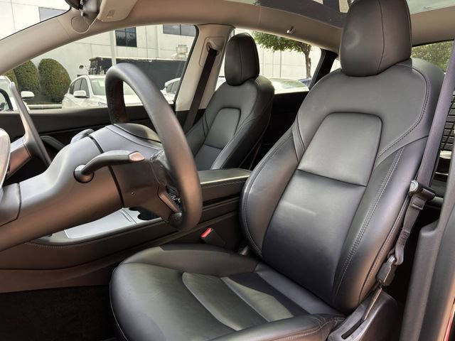 Used 2022 Tesla Model Y Performance image 25