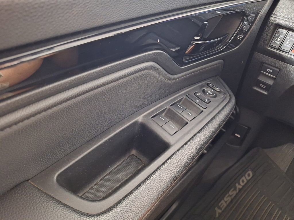 Used 2022 Honda Odyssey Touring image 19