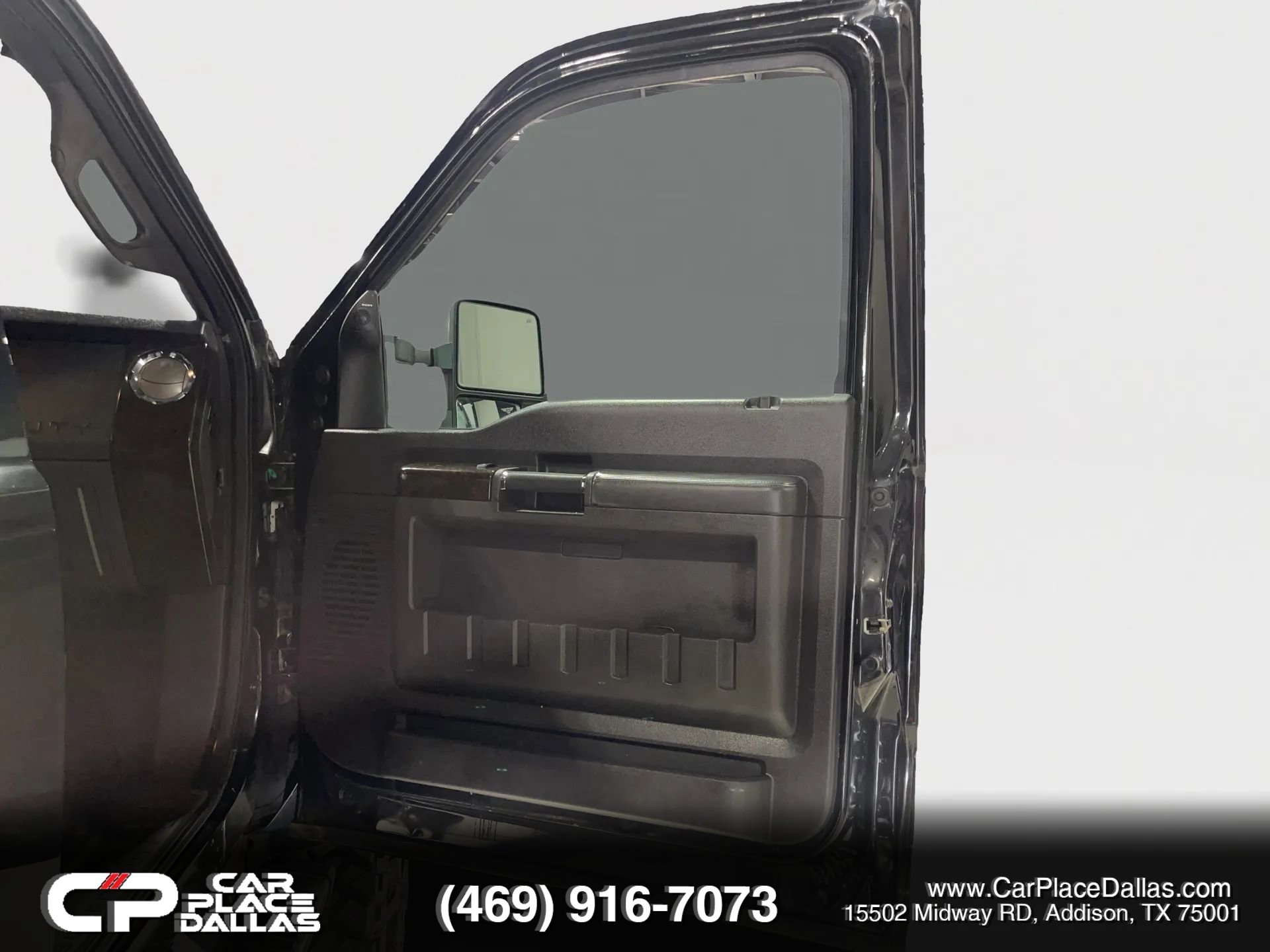 Used 2014 Ford F450 Platinum w/ FX4 Off Road Package AWD/4WD image 17