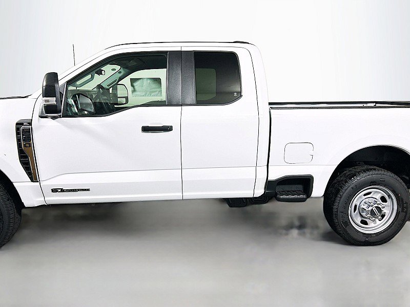 New 2026 Ford F350 XL image 4