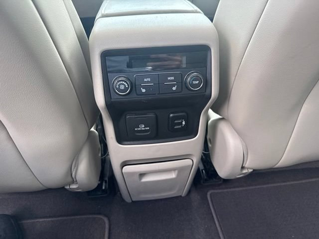 Used 2018 GMC Acadia Denali w/ Technology Package AWD/4WD image 14