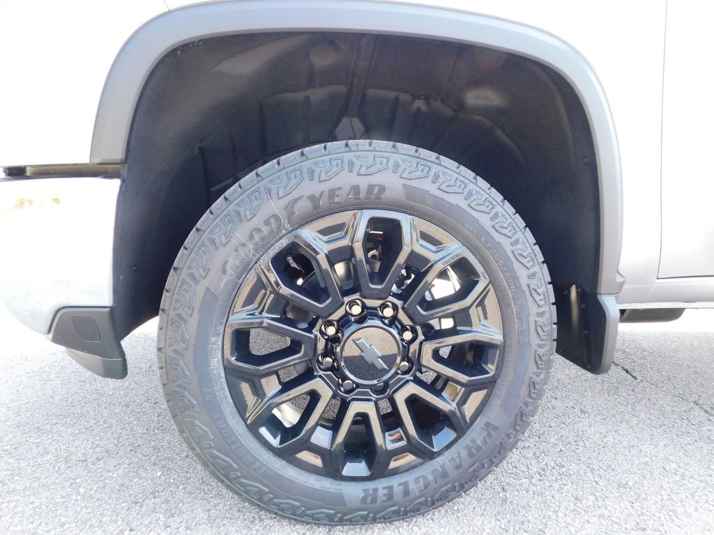 New 2026 Chevrolet Silverado 2500 LT w/ All Star Edition image 17