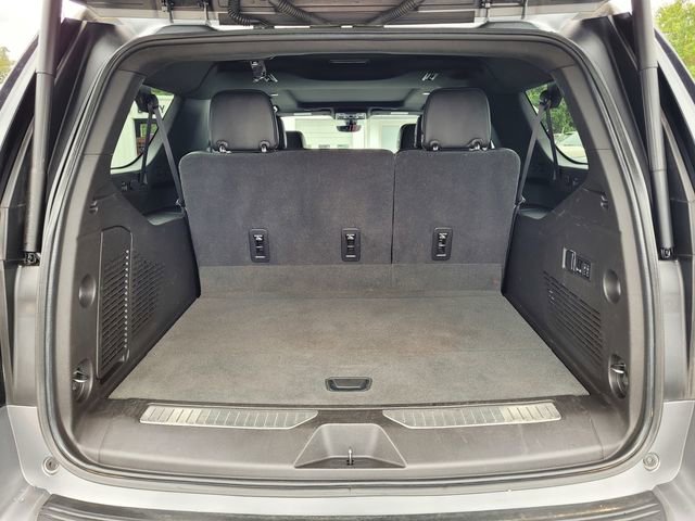 Used 2021 Chevrolet Suburban Premier w/ Premium Package RWD image 26