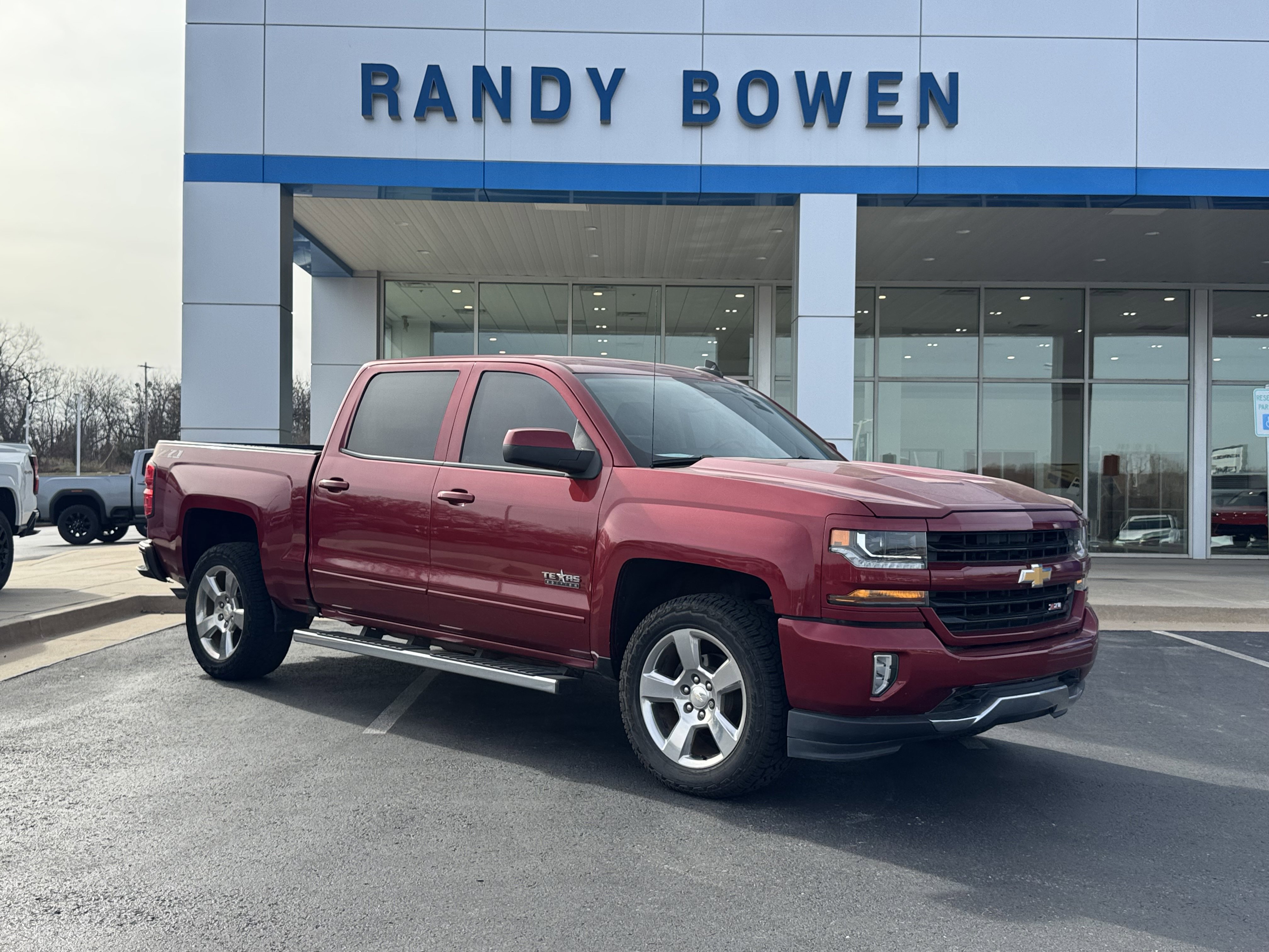 Used 2018 Chevrolet Silverado 1500 LT w/ Texas Edition image 1