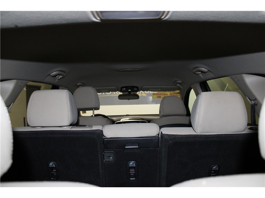 Used 2020 Kia Sorento LX image 23