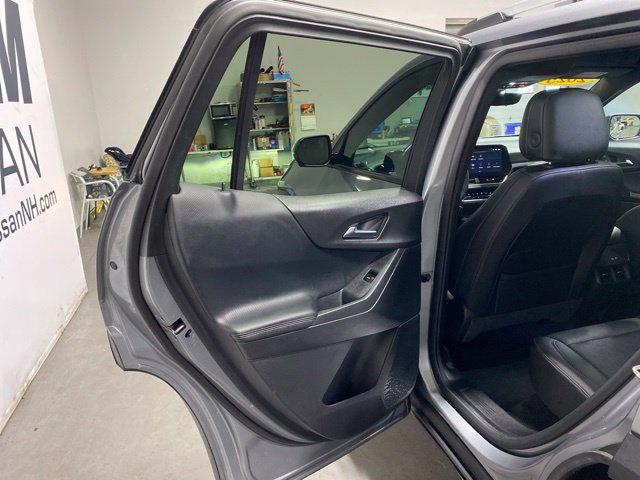 Used 2025 Chevrolet Equinox LT w/ Convenience Package II AWD/4WD image 23