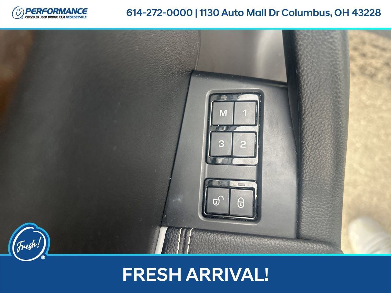 Used 2017 Jaguar F-PACE R-Sport image 13