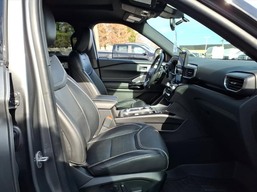 Certified 2023 Ford Explorer ST w/ Equipment Group 401A image 10