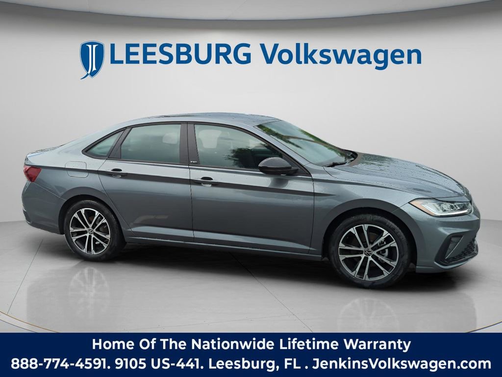 New 2026 Volkswagen Jetta Sport FWD image 2