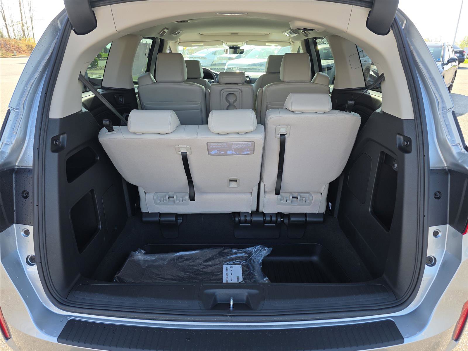 New 2026 Honda Odyssey EX-L image 14