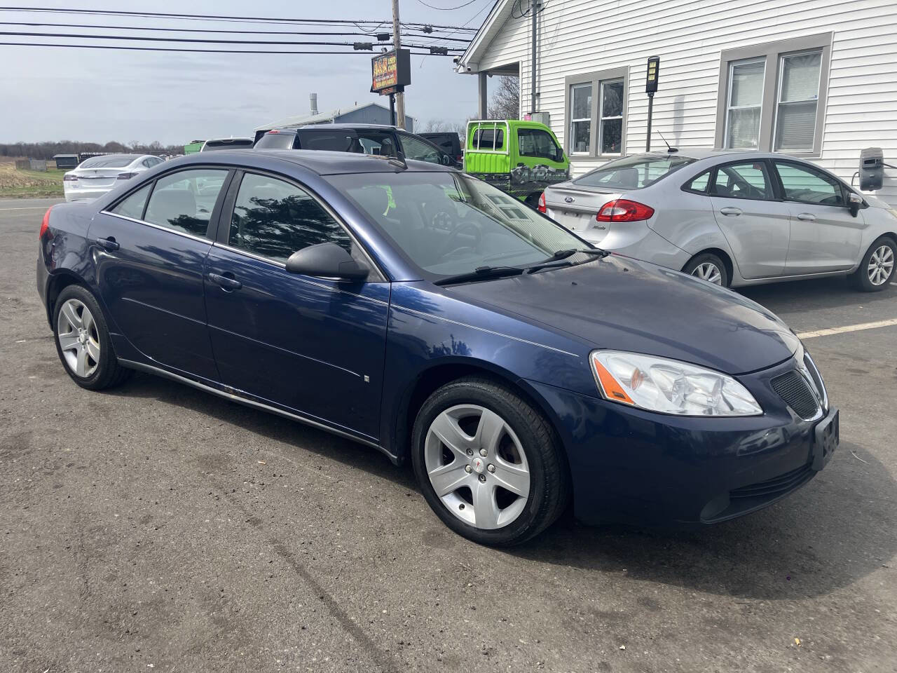 Used 2009 Pontiac G6 Sedan w/ Sun And Sound Package image 5