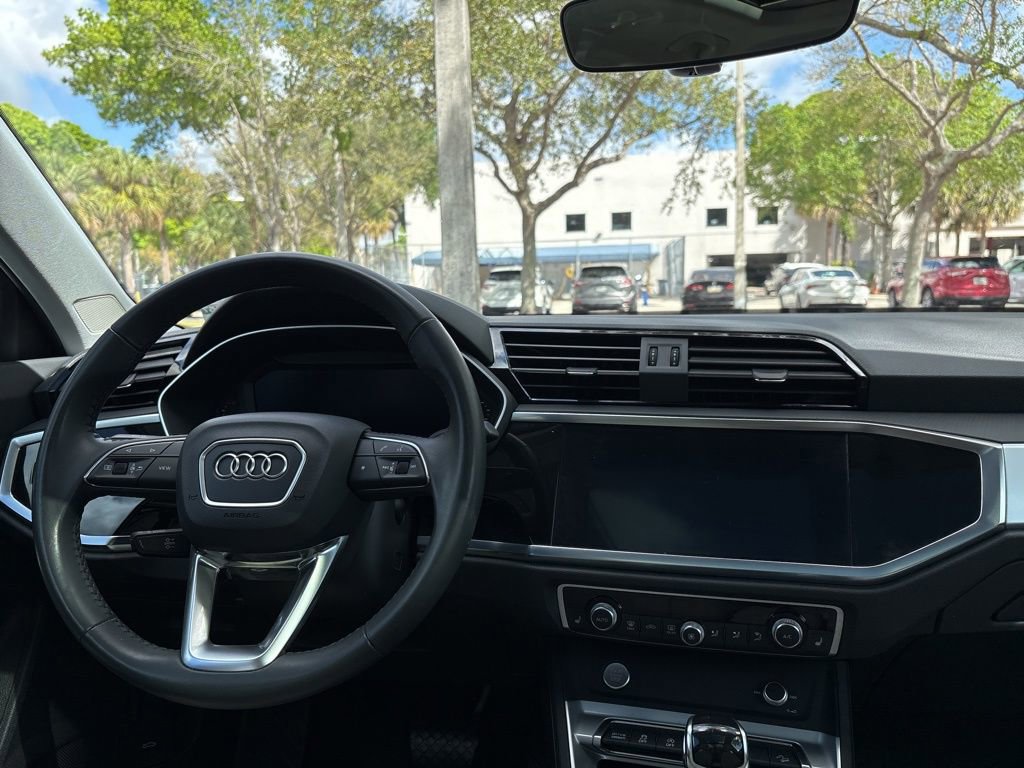 Used 2020 Audi Q3 2.0T Premium w/ Convenience Package image 20