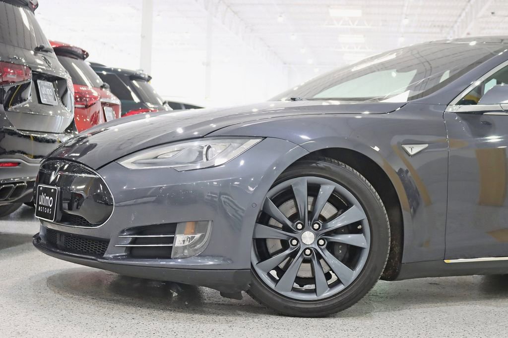 Used 2015 Tesla Model S 85D AWD/4WD image 2